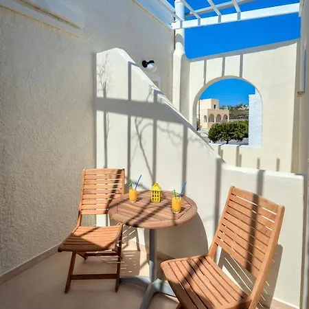 Aparthotel Aegeon Megalochori (Santorini)