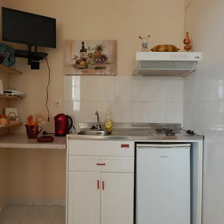 Aegeon Aparthotel